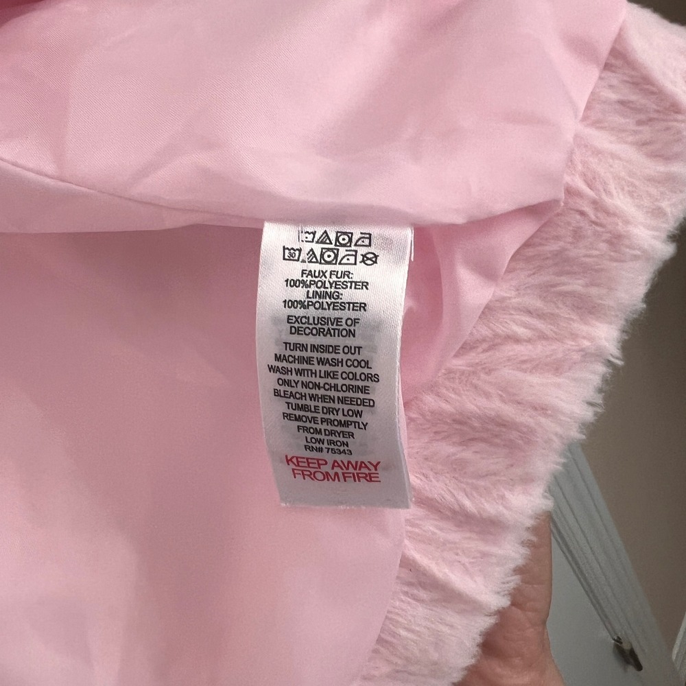 Cynthia Rowley Kids Pink Fuzzy Faux Fur Zip Up Vest Girls Size M 7/8 - Picture 5 of 8